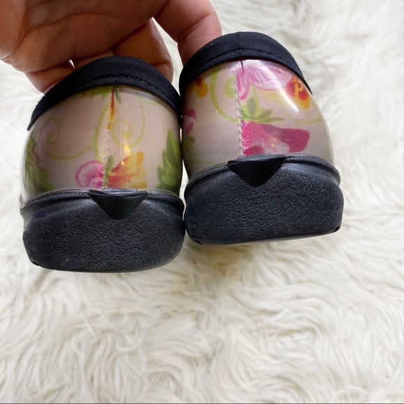 Sloggers Floral Rain Shoes - Picture 6 of 7